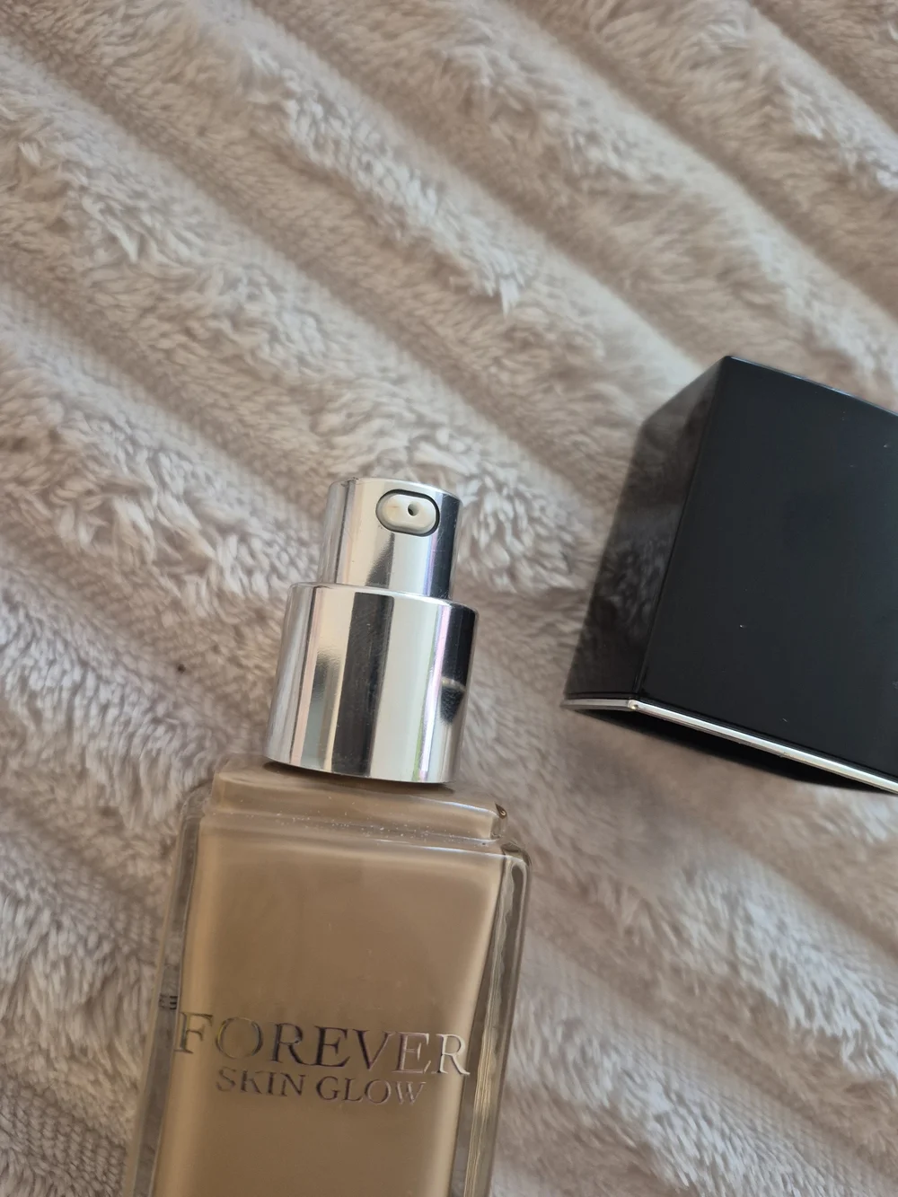 Dior Skin Gloe Foundation - 5N New